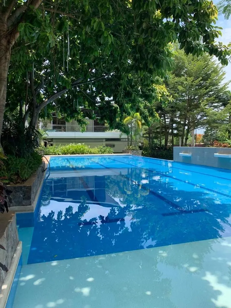 アパート Convenient Davao Getawayアパートメント